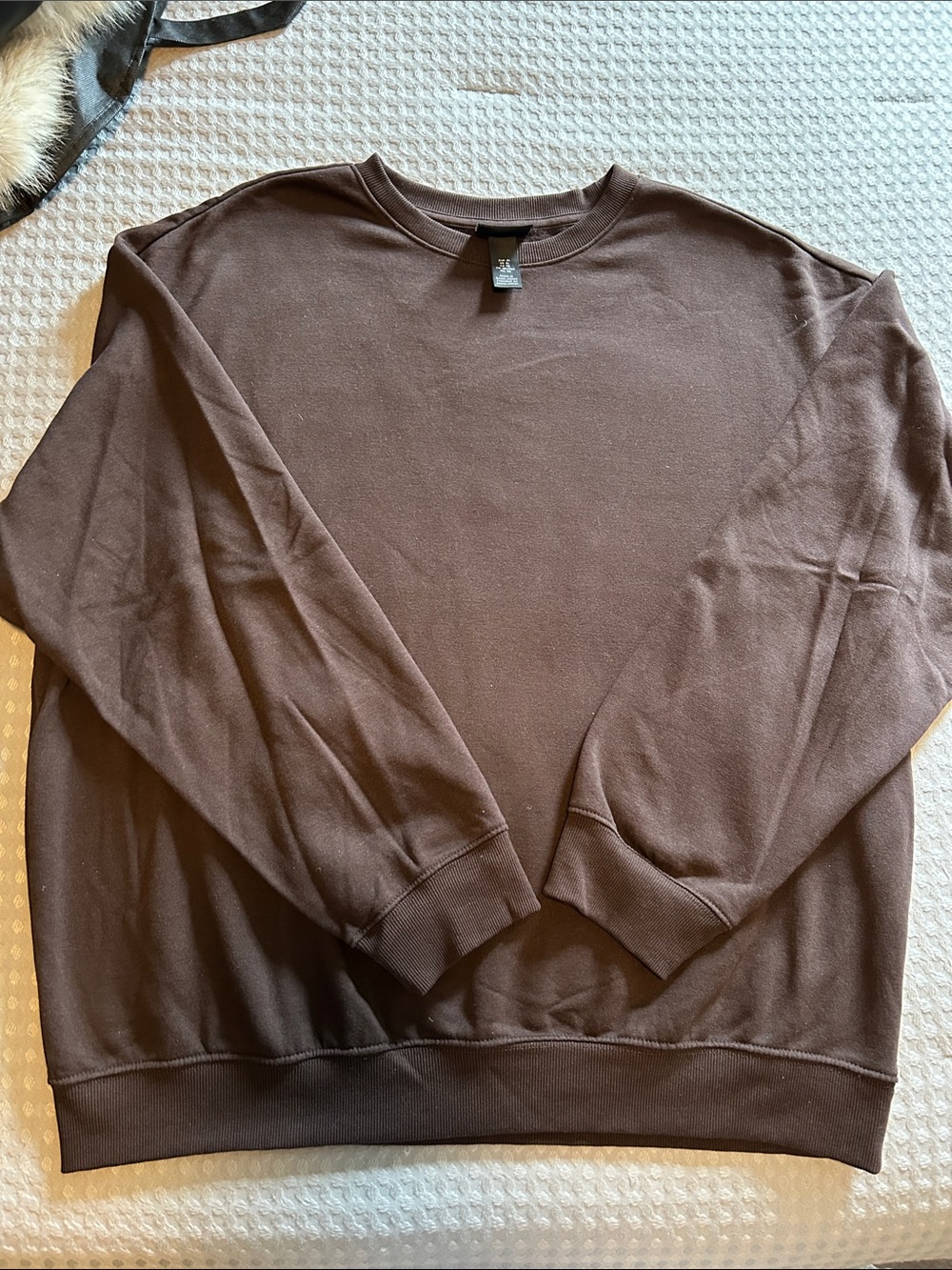 H&M Men's Brown Crewneck Sweatshirt